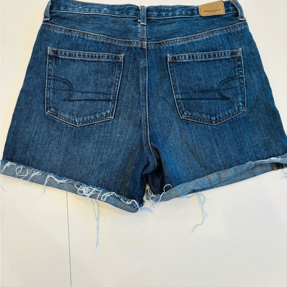 Levi's Women's Blue Jean Shorts size 8 - Picture 3 of 7
